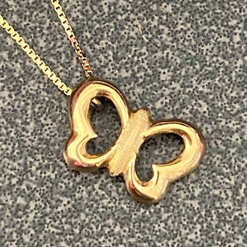 14K yellow gold butterfly pendant 16” necklace